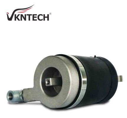 El motor de la cabina está equipado con un motor de cuatro cilindros y un motor de cuatro cilindros.